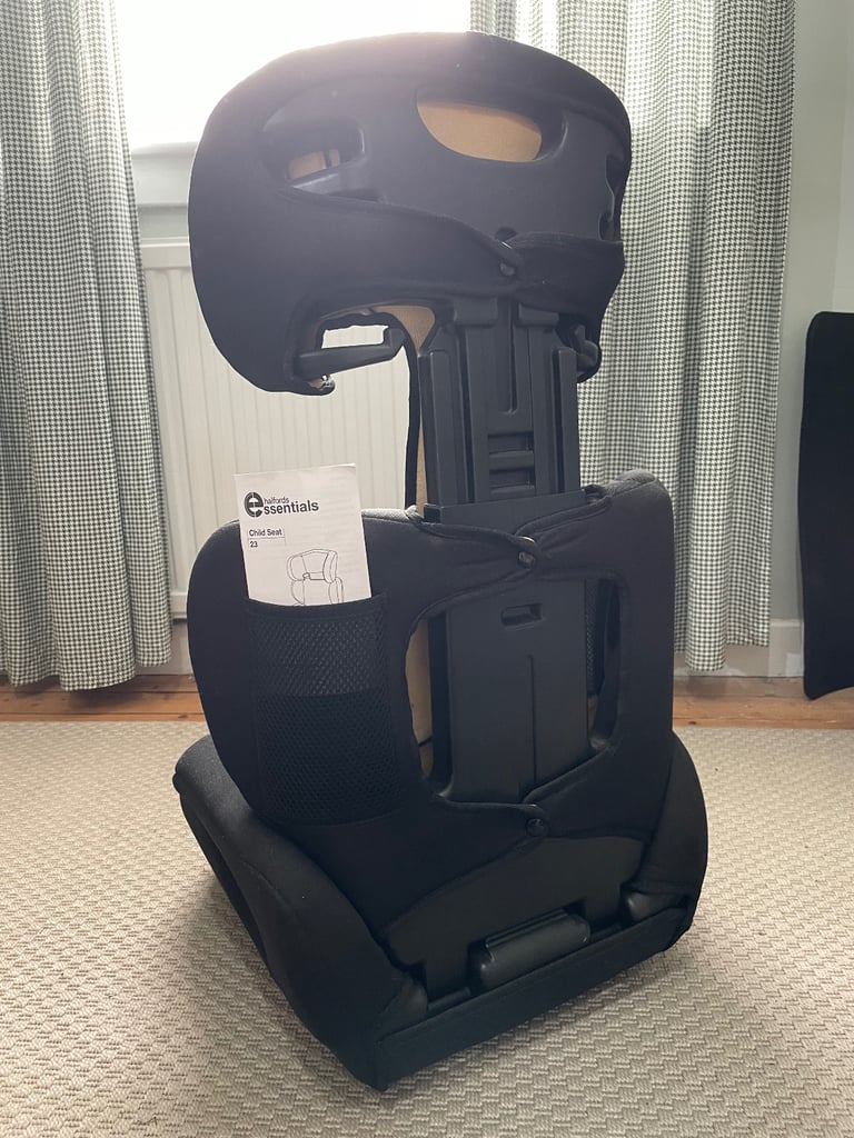 Free Child Car Seat (Group II/III, 15–36 kg)