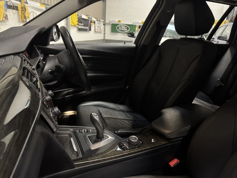 2012 BMW 3 Series 2.0 320D LUXURY TOURING 5DR Automatic Estate Diesel Automatic