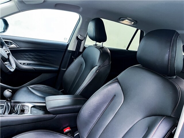 2025 MG MG HS 1.5 T-GDI Trophy 5dr Hatchback Petrol Manual