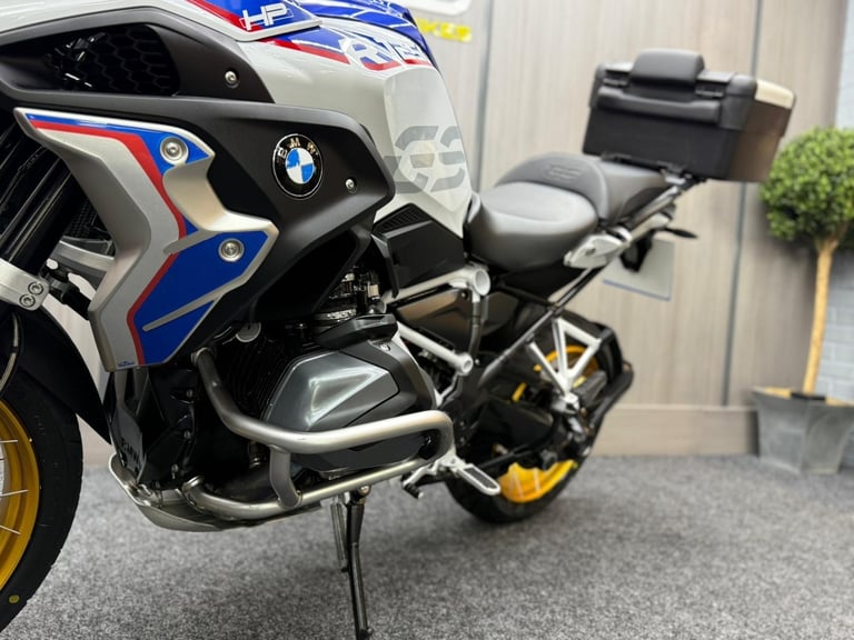 2020 20 BMW R1250GS Rallye - AKROPOVIC - Recent Service @ BMW Main Dealers