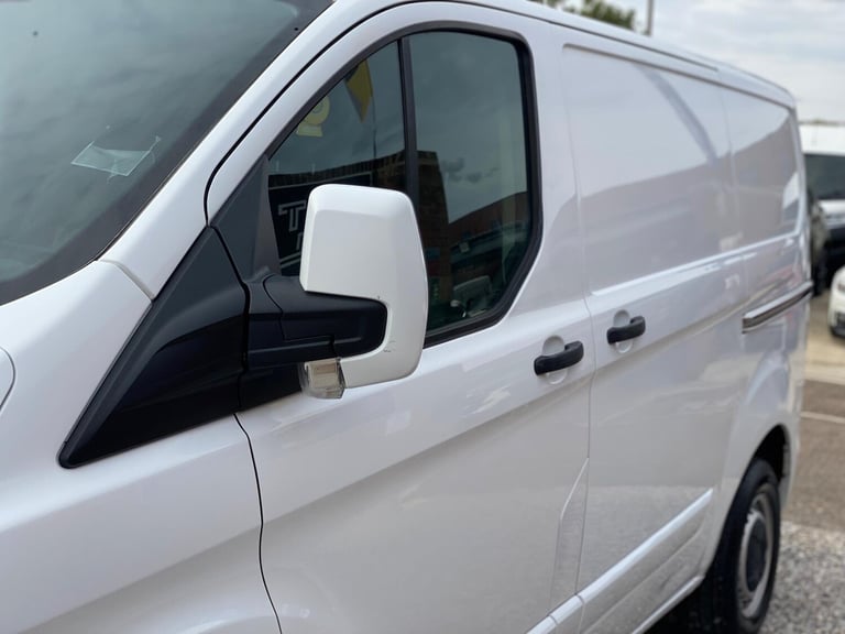 2017 Ford Transit Custom 2.0 TDCi 270 L1 H1 5dr PANEL VAN Diesel Manual