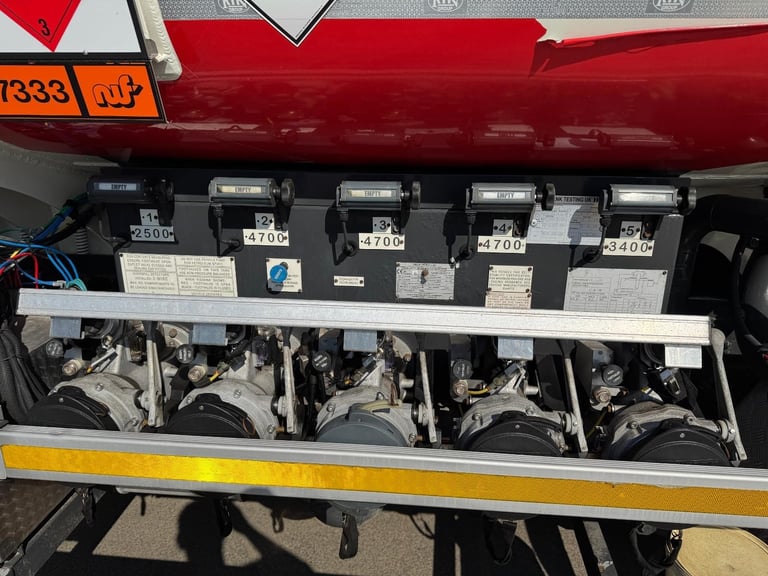2019 DAF CF 340 20,000 LITRE FUEL TANKER 