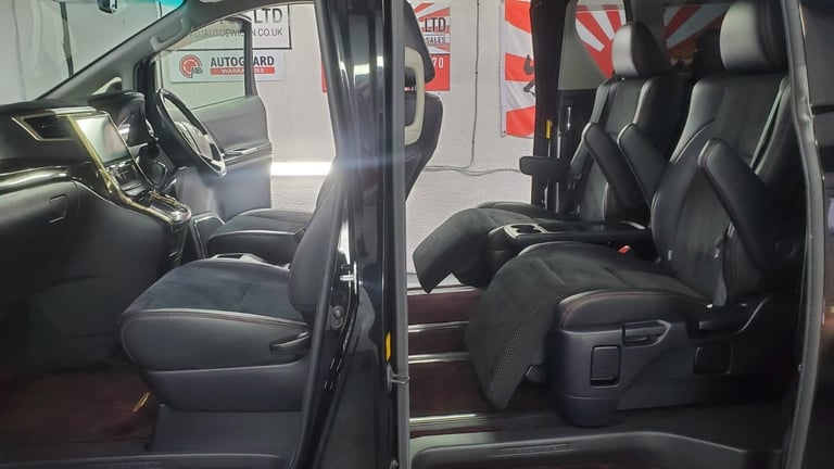  Toyota vellfire golden eyes II 3.5cc auto sunroofs 7 seats only 39k miles 2014