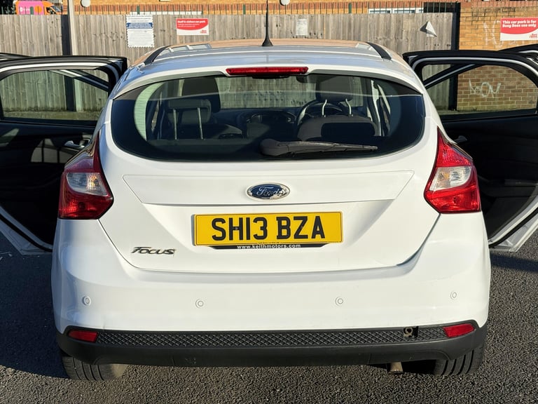 Ford, FOCUS, Hatchback, 2013, Semi-Auto, 1596 (cc), 5 doors