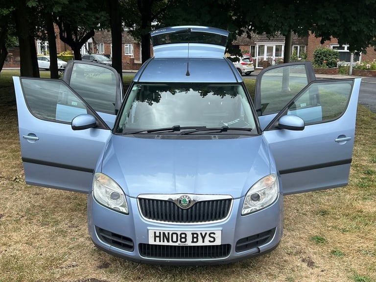 2008 Skoda Roomster 1.6 16V 2 5dr Tiptronic MPV Petrol Automatic