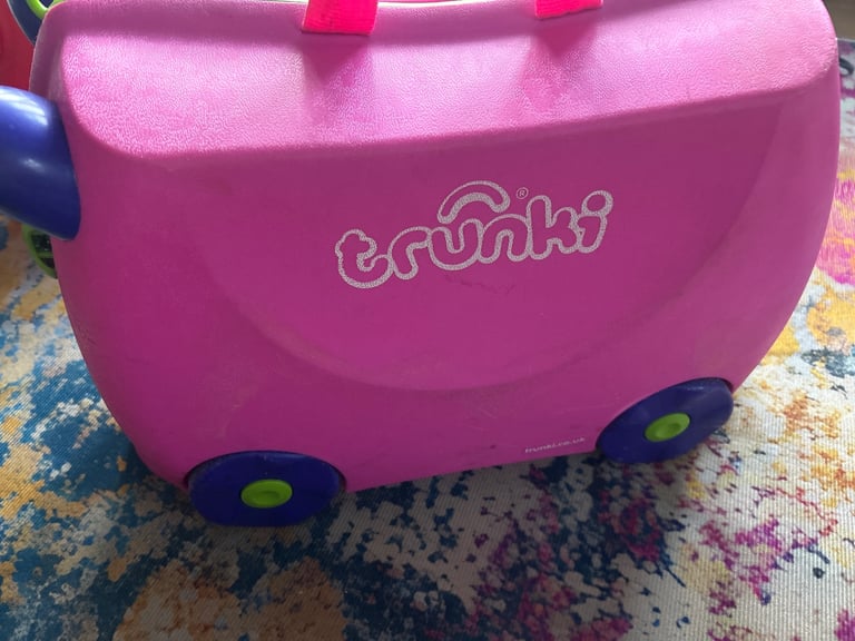 Trunki kids suitcase