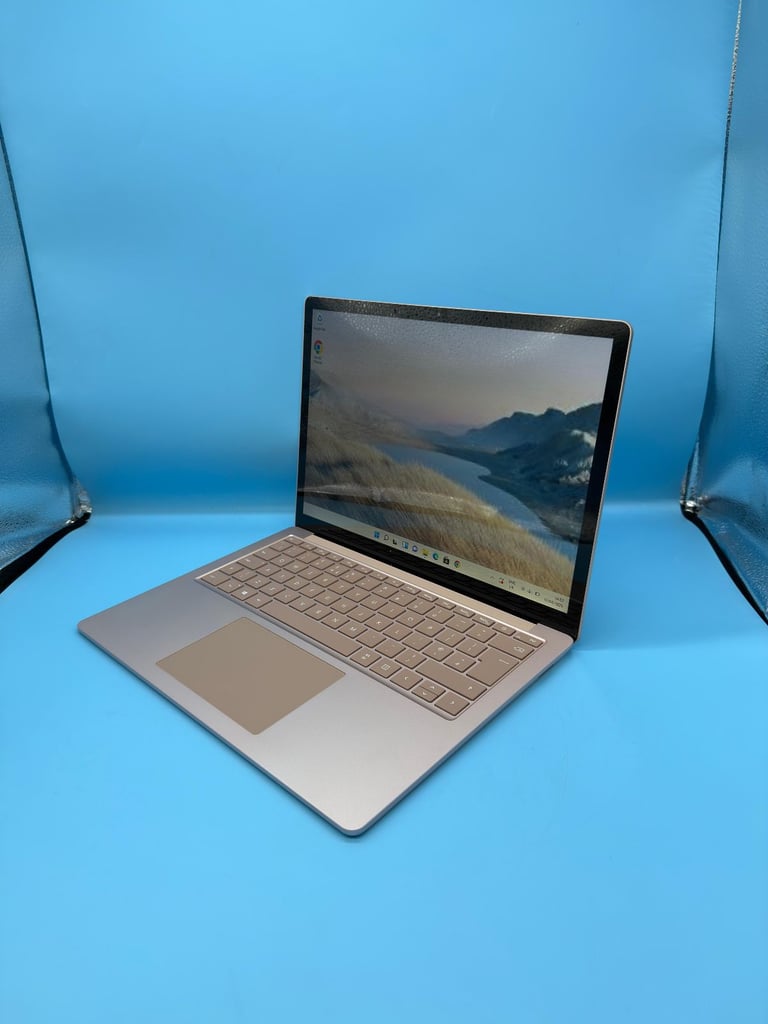 Rose Gold Surface Laptop 3 | 10th Gen i5 | 256GB SSD | 4K Touch