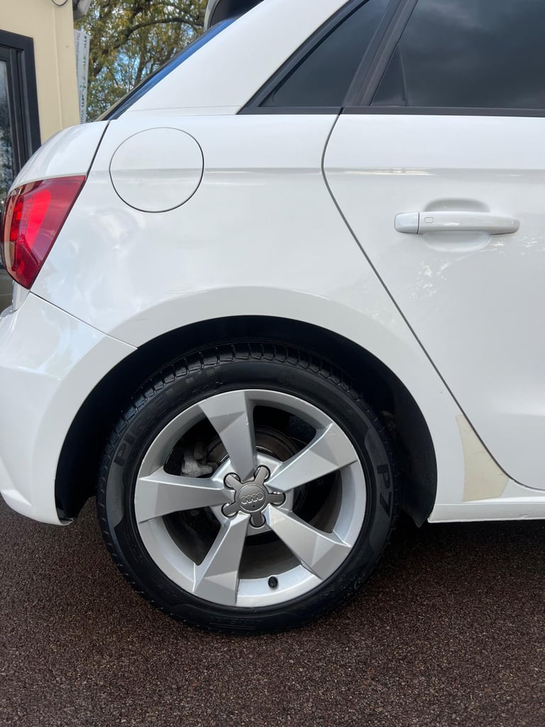 2015 Audi A1 1.6 TDI Sport Sportback Euro 6 (s/s) 5dr HATCHBACK Diesel Manual