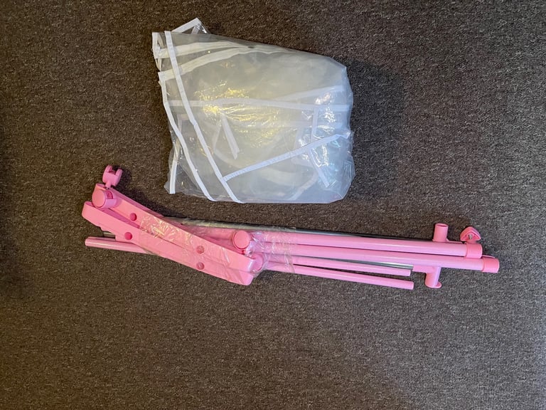 Barbie pink and chrome 167cm High clothes rail with clear cover