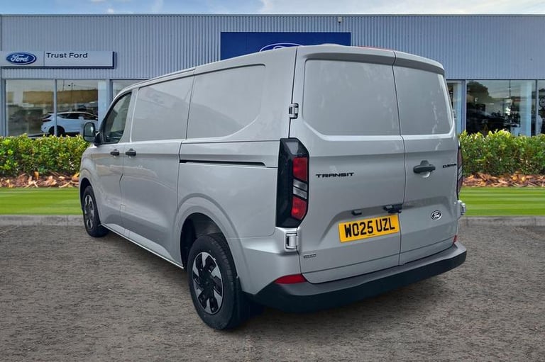 2025 Ford Transit Custom 2.5 PHEV 232ps H1 Van Trend Auto PANEL VAN PETROL/ELECTRIC Automatic