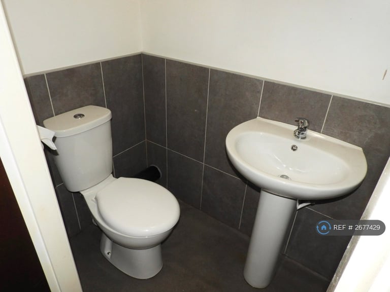 1 bedroom in Balby Road, Doncaster, DN4 (#2677429)
