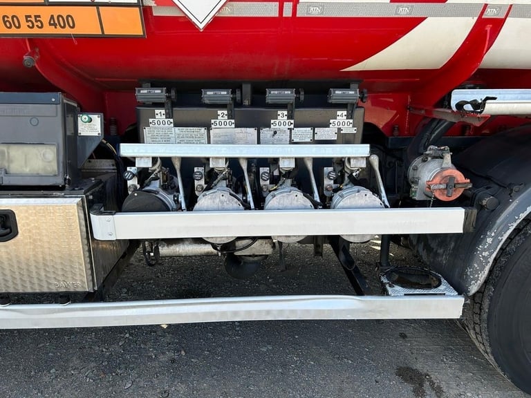 DAF FAN CF370 26 TONNE FUEL TANKER 2018 – PO18 SFE