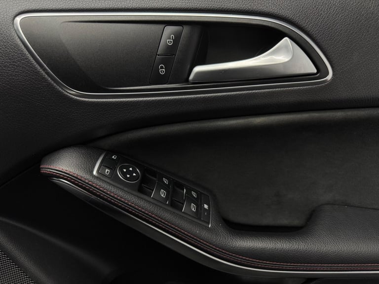 2016 Mercedes-Benz A-Class 1.5 A180d AMG Line (Executive) 7G-DCT Euro 6 (s/s) 5dr HATCHBACK Diese...
