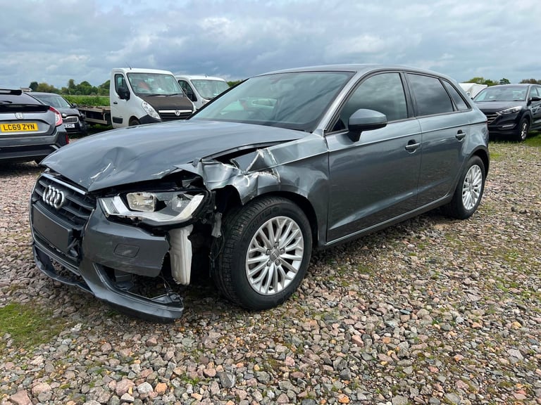 2015 AUDI A3 SE TECHNIK GREY ULEZ SALVAGE DAMAGED REPAIR CAT S LOGBBOK
