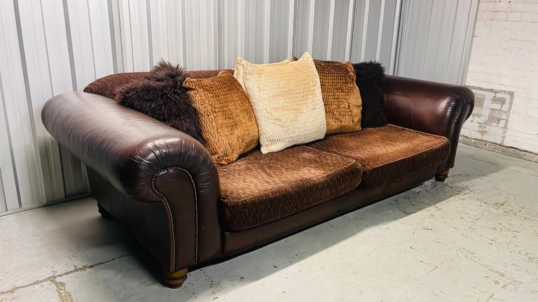 Tetrad Sofa (FREE DELIVERY)