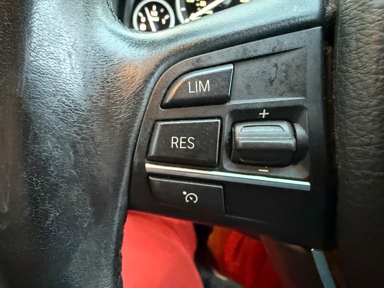 2016 BMW 5 Series 520d [190] SE 4dr Step Auto SALOON DIESEL Automatic