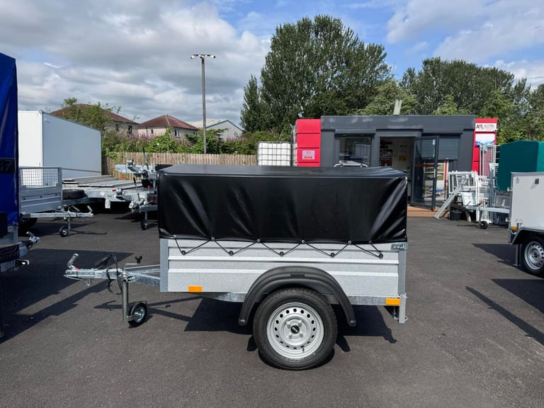 image for BRAND NEW NIEWIADOW 5ft x 4ft SINGLE AXLE FRAME AND COVER TRAILER (50CM)