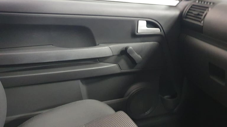 Volkswagen Fox 1.2 * GENUINE 32,000 MILES* FULL V/W S/HISTORY * 1 OWNER FROM NEW
