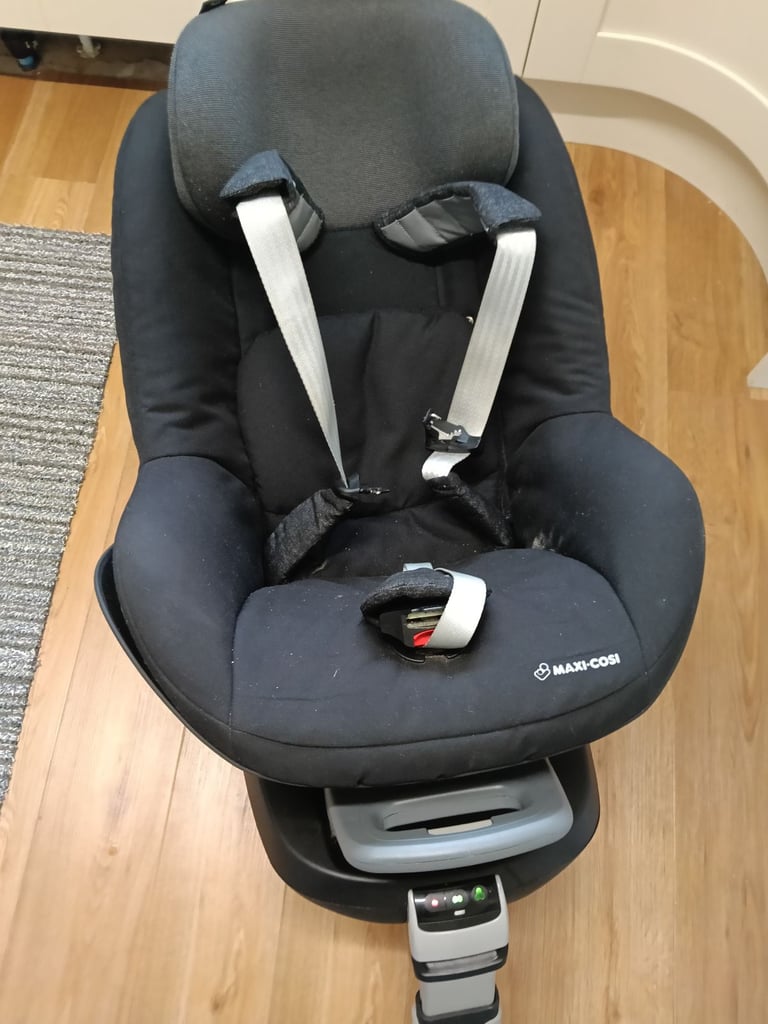 Baby Carriers Car Seats for Sale in Hertfordshire Gumtree