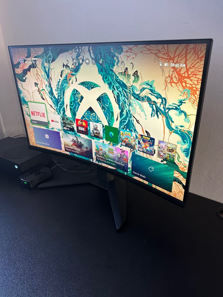 Full gaming set up. Xbox S 1tb, pad, headset, chair, monitor, table