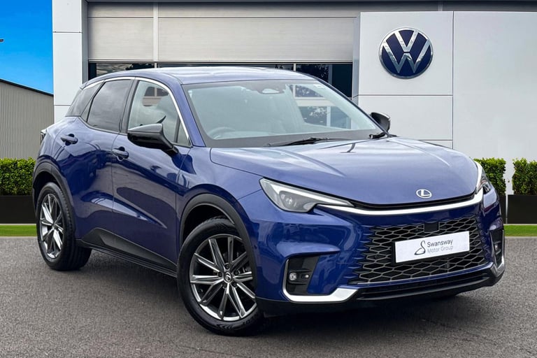 image for 2024 Lexus LBX 1.5 VVT-iE Takumi SUV 5dr Petrol Hybrid E-CVT Euro 6 (s/s) (136 ps) SUV PETROL/ELE...