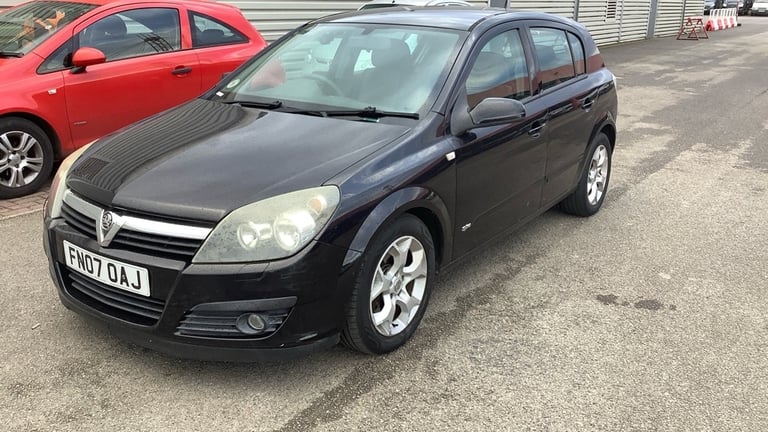 * 2007 VAUXHALL ASTRA 1.4L SXI 5 DOOR + 14 SERVICES + LONG MOT + HPI CLEAR *