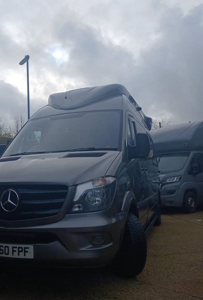 Mercedes-Benz Sprinter Automatic  camper van 