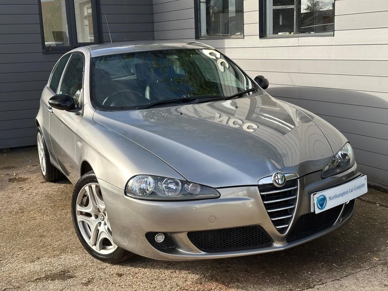 2009 Alfa Romeo 147 1.6 T.Spark Collezione 3dr HATCHBACK Petrol Manual