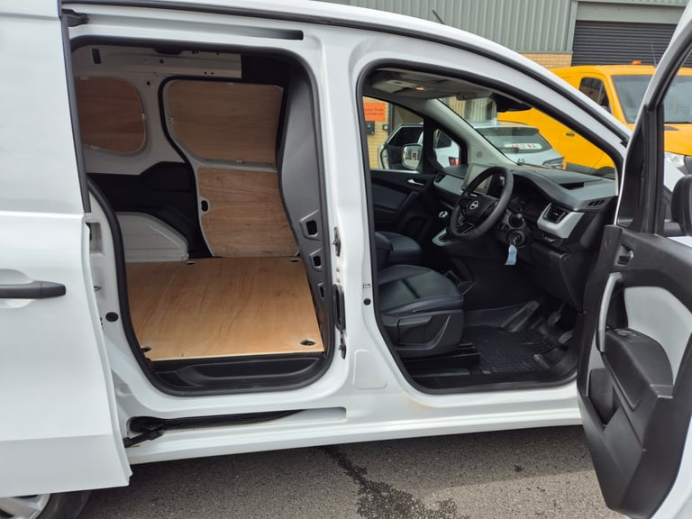 2023 Nissan TOWNSTAR 1.3 Acenta L1 PETROL 130ps, GREAT SPEC PANEL VAN Petrol Manual