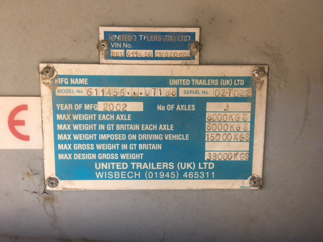 2002 United Trailers 35 cu yd, aggregate alloy tri-axle tipping trailer