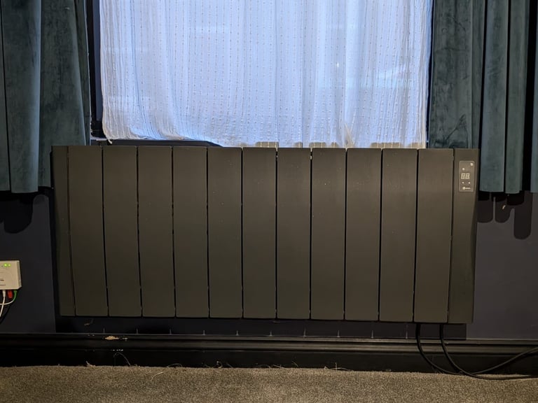 Set of Smart WiFi electric radiators