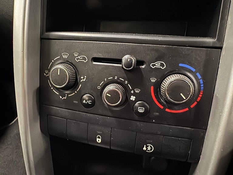 2011 Peugeot 207 1.4 Active 5dr HATCHBACK PETROL Manual