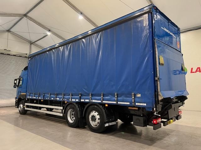 Volvo FM 330 6x2 Rear Lift Sleeper Cab Curtainsider
