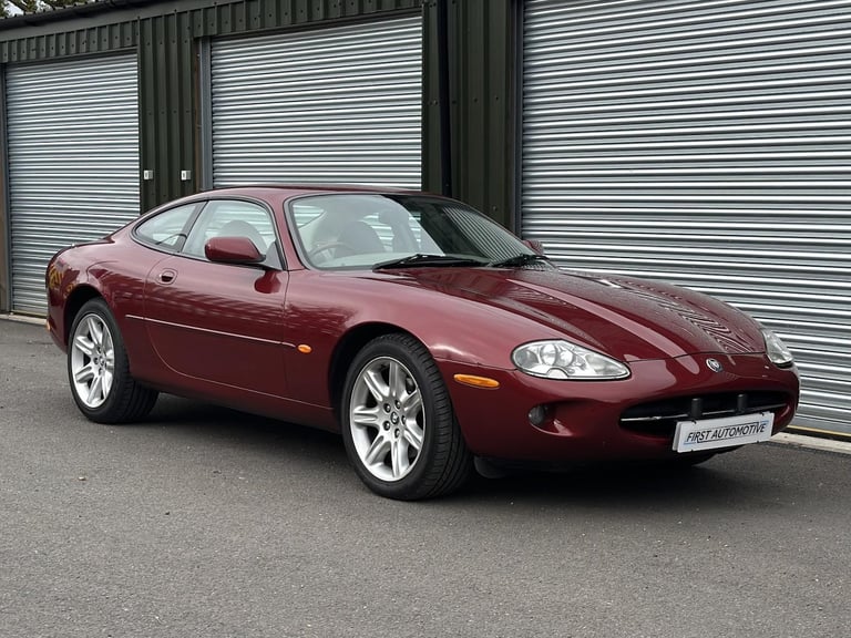 image for 1999 Jaguar XK8 4.0 Coupe 2dr Petrol Automatic (281 g/km, 290 bhp) Coupe Petrol Automatic