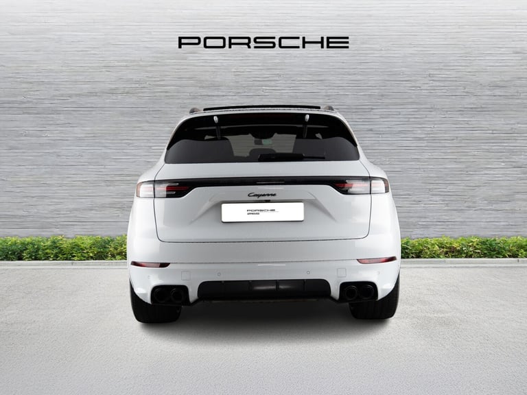 2023 Porsche Cayenne 3.0T V6 Platinum Edition SUV 5dr Petrol TiptronicS 4WD