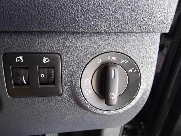 2019 Volkswagen Caddy 2.0 TDI 5 Seats 5 Seats 5dr WAV MPV Diesel Automatic