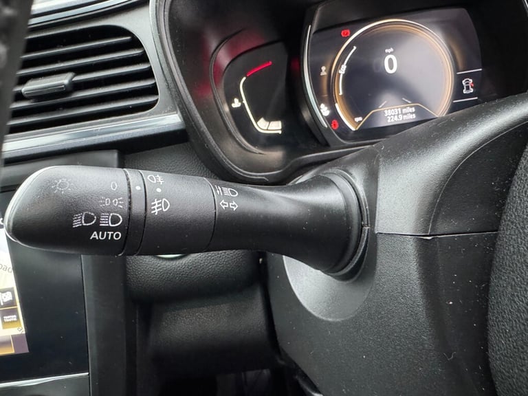 2020 Renault Kadjar S EDITION TCE Hatchback Petrol Manual