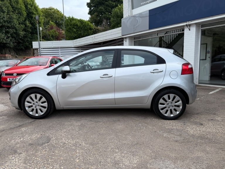 Kia Venga 1.4 3 5dr -  FSH - AIR CON - ALLOYS - Petrol