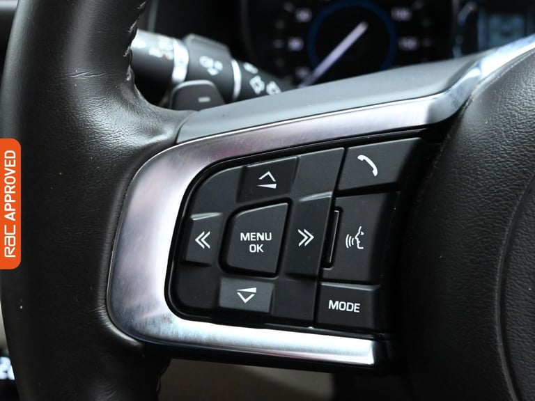 2020 Jaguar XF 2.0d Portfolio Sportbrake 5dr Diesel Auto Euro 6 (s/s) (180 ps) Estate DIESEL Auto...