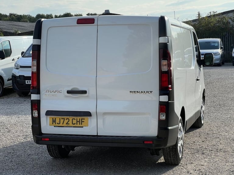2022 Renault Trafic 2.0 dCi Blue 28 Business Panel Van 5dr Diesel Manual SWB Euro 6 (s/s) (130  P...