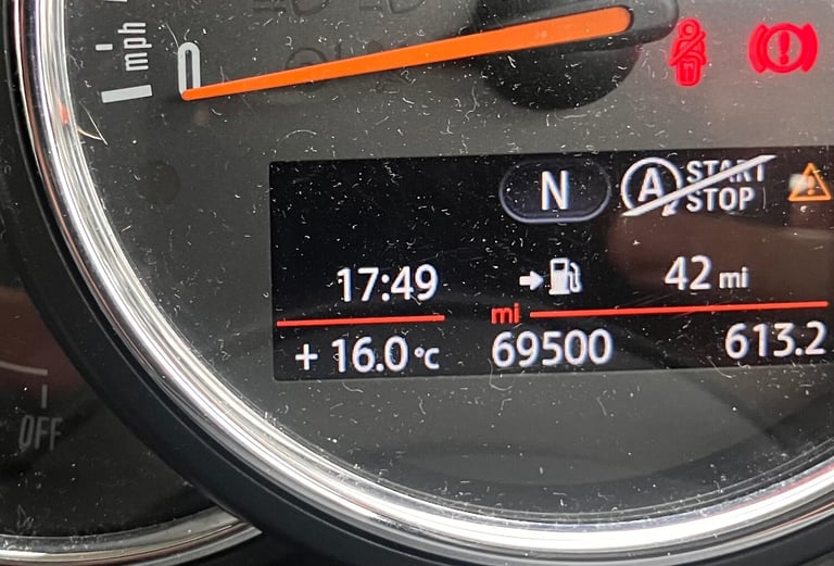 2015 MINI Hatch 1.2 One Euro 6 (s/s) 3dr HATCHBACK Petrol Manual
