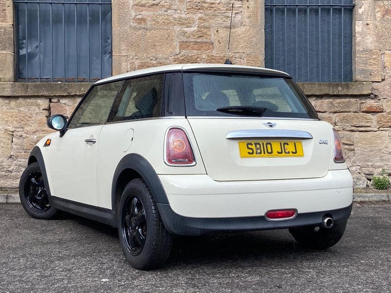 2010 MINI Hatch 1.6 One 3dr HATCHBACK PETROL Manual
