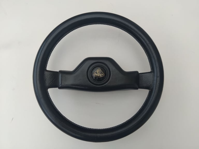 Lotus esprit steering wheel 