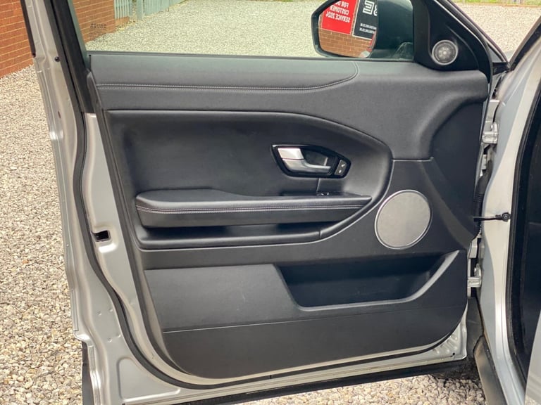 2017 Land Rover Range Rover Evoque 2.0 eD4 SE Tech FWD Euro 6 (s/s) 5dr ESTATE Diesel Manual