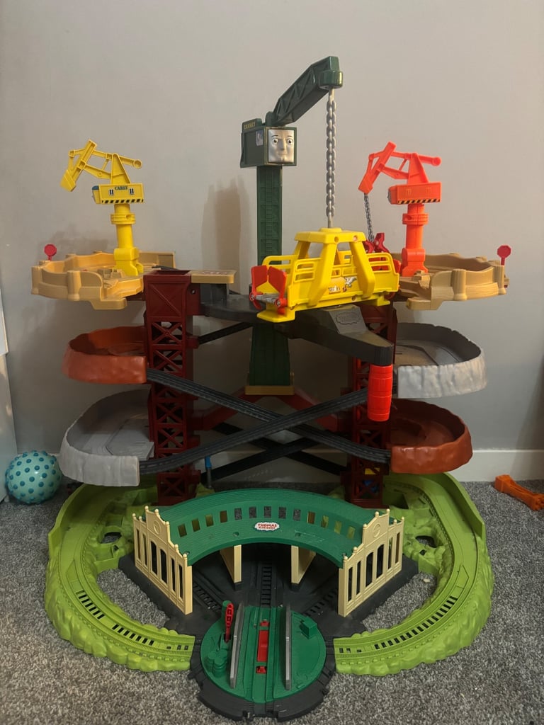 Thomas the tank engine track 