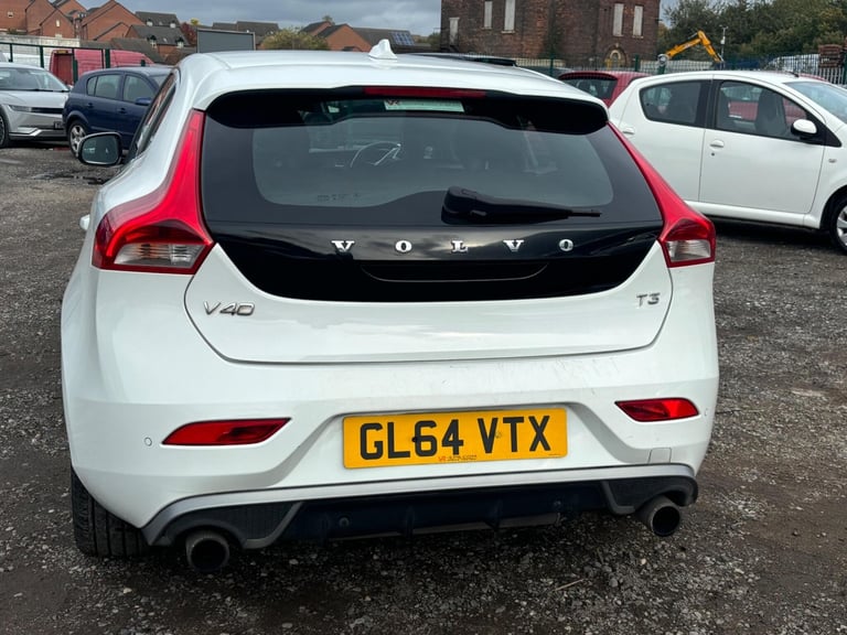 2014 Volvo V40 T3 R DESIGN 5dr HATCHBACK PETROL Manual