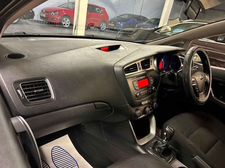 2012 Kia Ceed 1.6 CRDi EcoDynamics 1 Sportswagon Euro 5 (s/s) 5dr ESTATE Diesel Manual