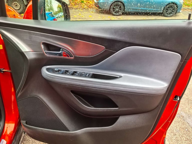 2015 Vauxhall Mokka 1.4 Mokka SE T Auto 5dr - Sunroof - Full Service History! SUV Petrol Automatic