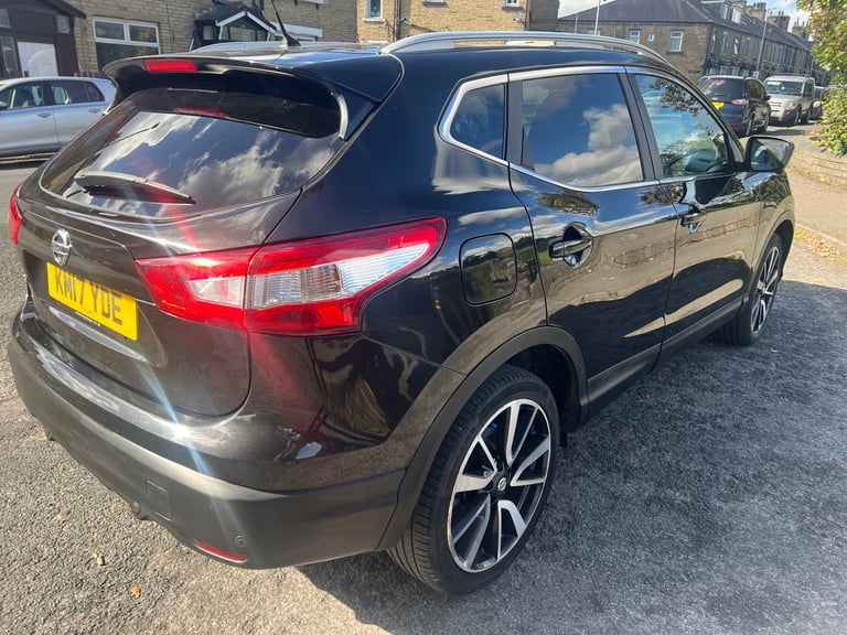 Nissan, QASHQAI, Hatchback, 2017, automatic , 1598 (cc), 5 doors
