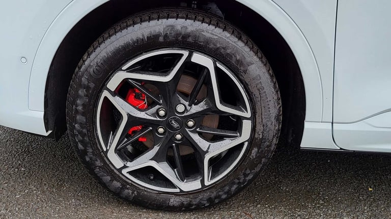 2024 Ford Kuga 2.5 PHEV ST-Line X 5dr CVT SUV Plug-In Hy Automatic